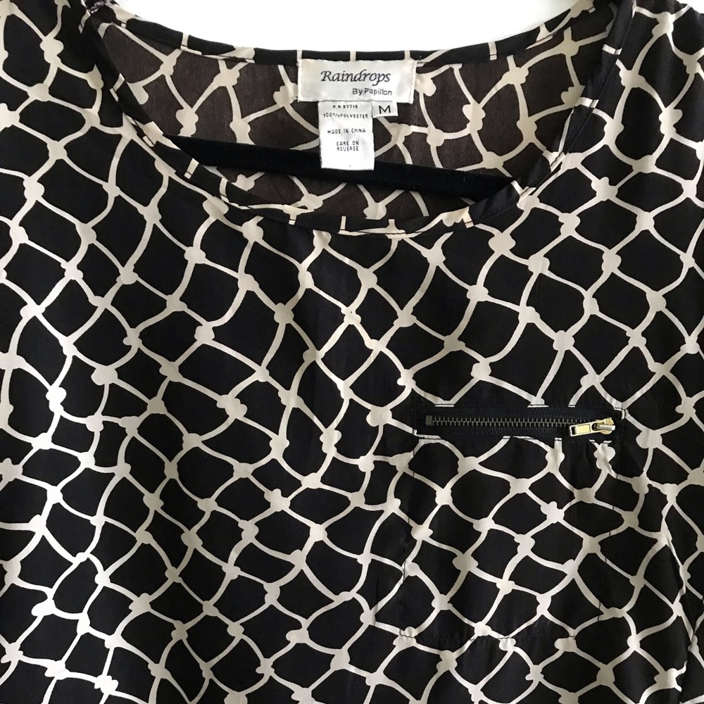 Dressy Pattern Blouse - Picture 3 of 5